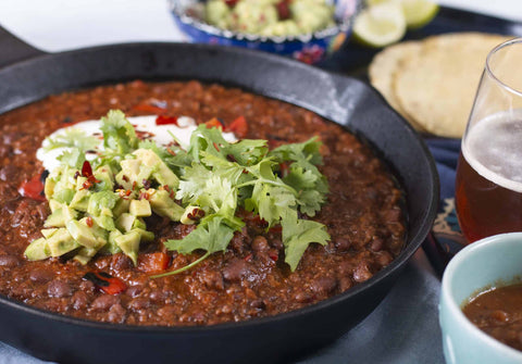 Chili con carne: A quality, ready-to-eat meal for your menu that's authentic and consistent.